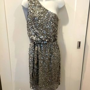 Aidan Mattox size 4 one shoulder silver sequin dress